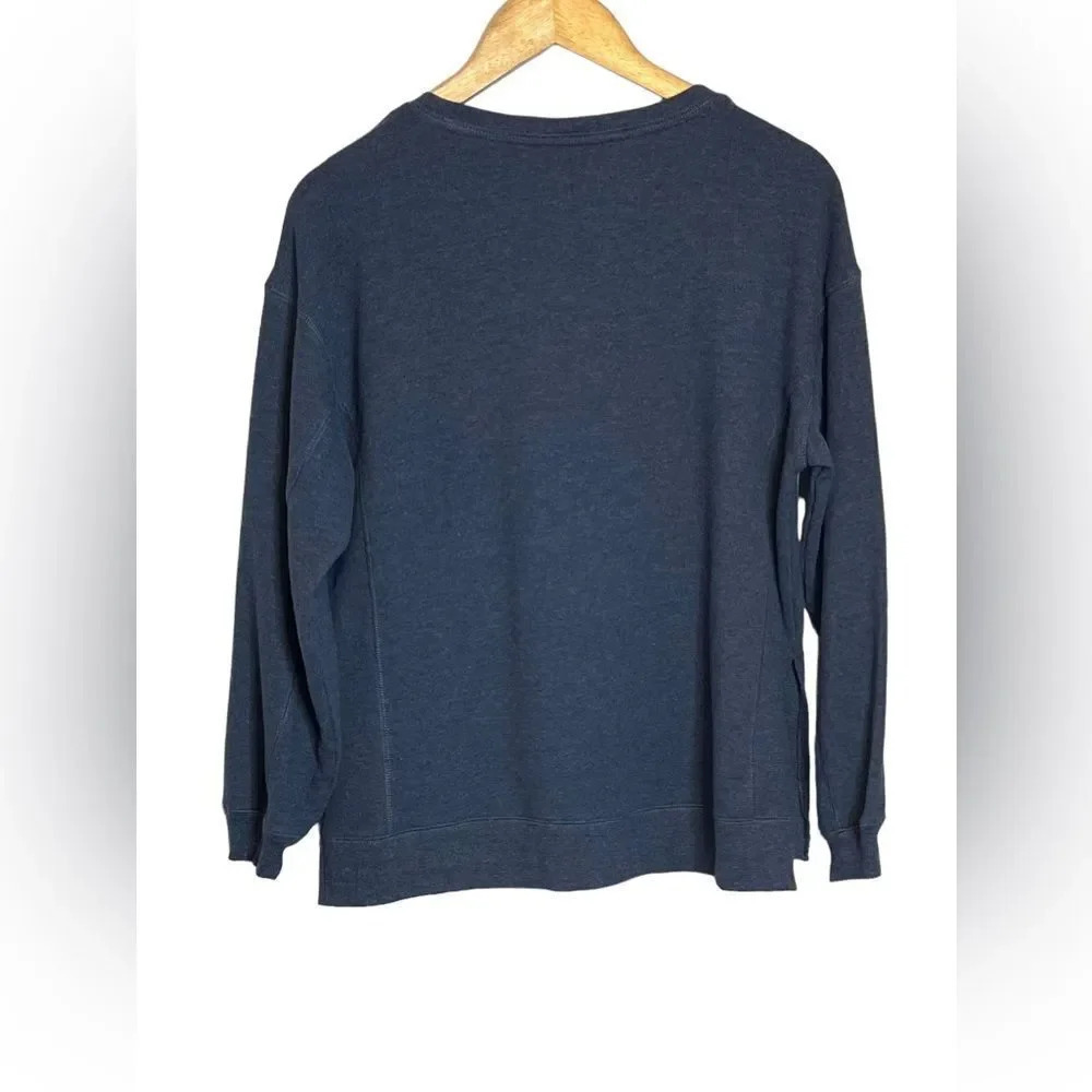 Wildfox Sweatshirt Crewneck Size Medium Social Long Sleeve Side Slits Soft - Picture 6 of 10